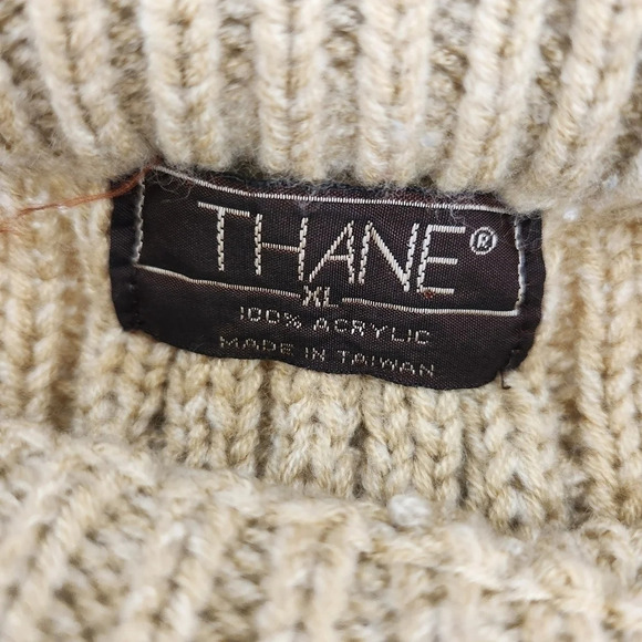 Vintage Cable Chunky Knit Sweater, Soft Sage Green, Women's Large - Picture 3 of 4